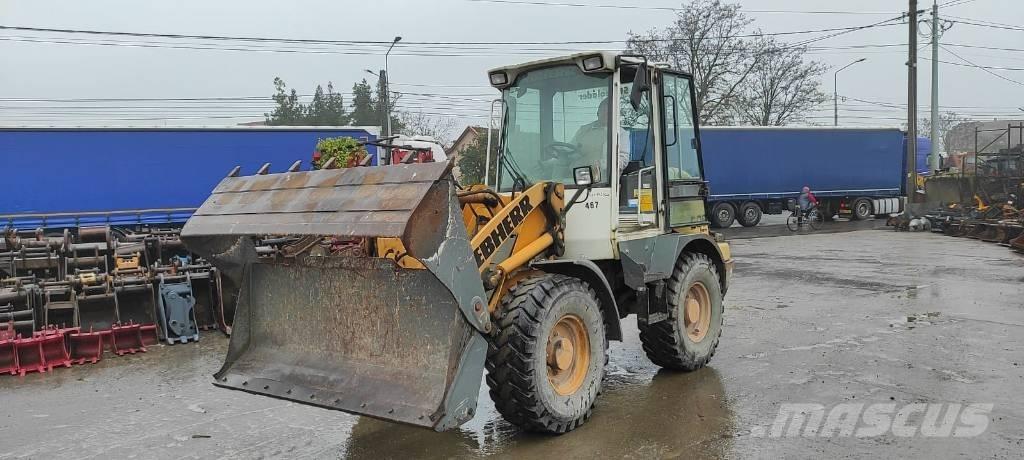 Liebherr L 506 Tekerlekli yükleyiciler