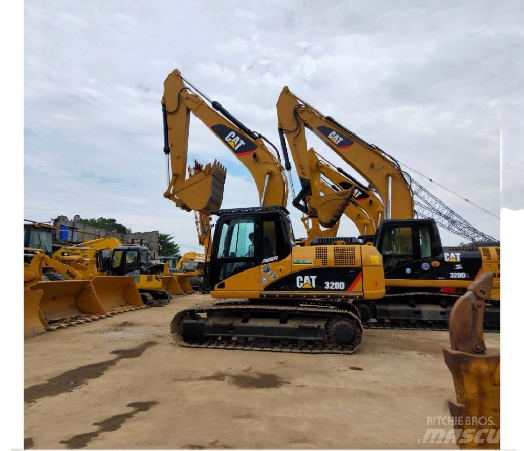 CAT 320 D Paletli ekskavatörler