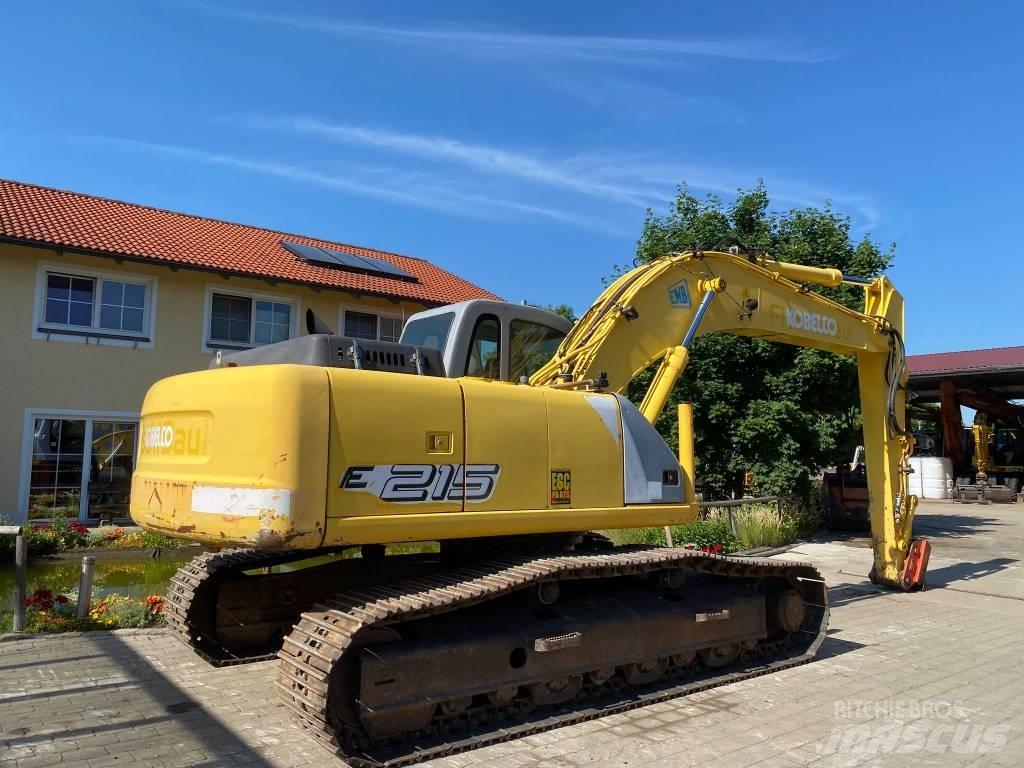 New Holland E 215 Paletli ekskavatörler