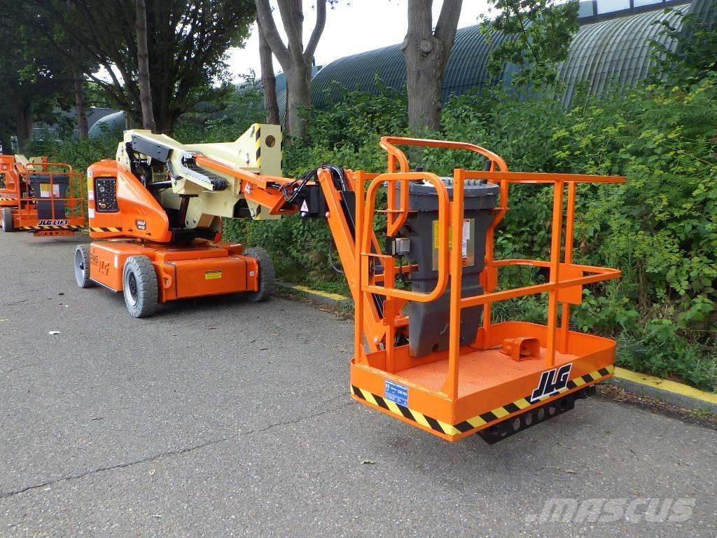 JLG E400AJPN Körüklü personel platformları
