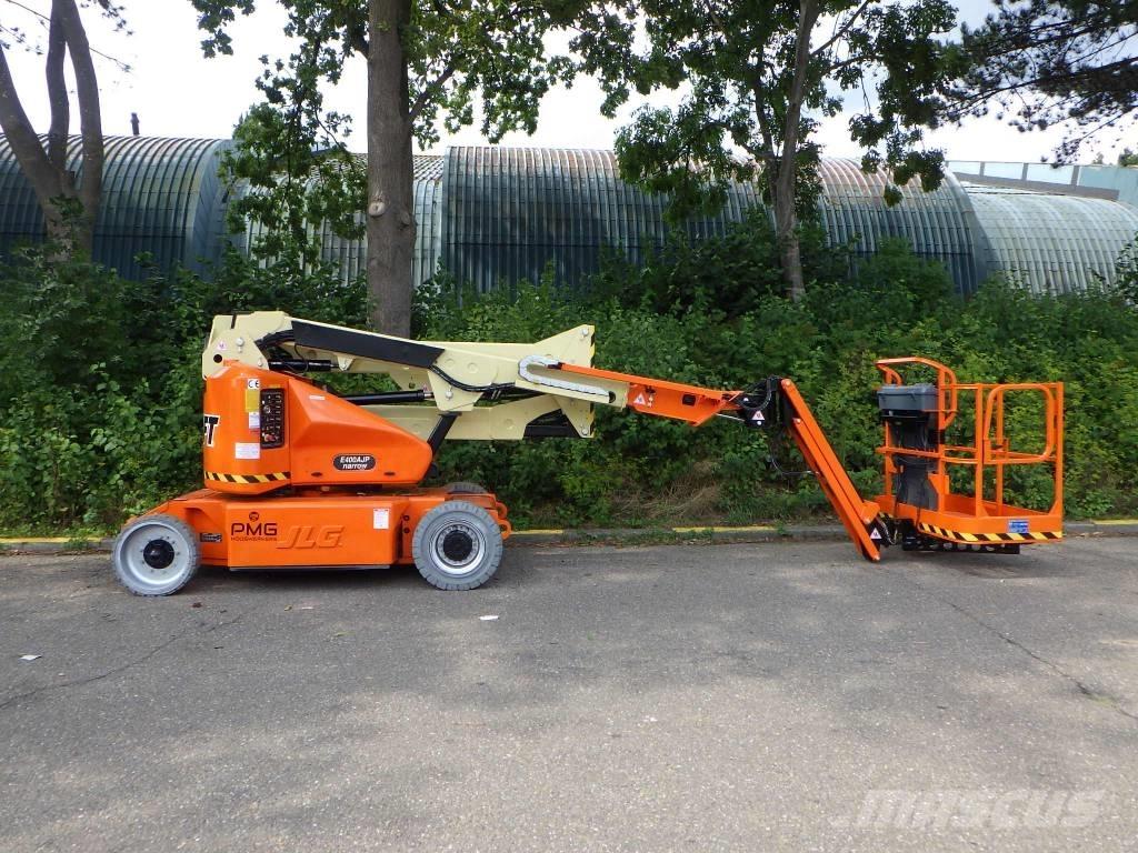 JLG E400AJPN Körüklü personel platformları