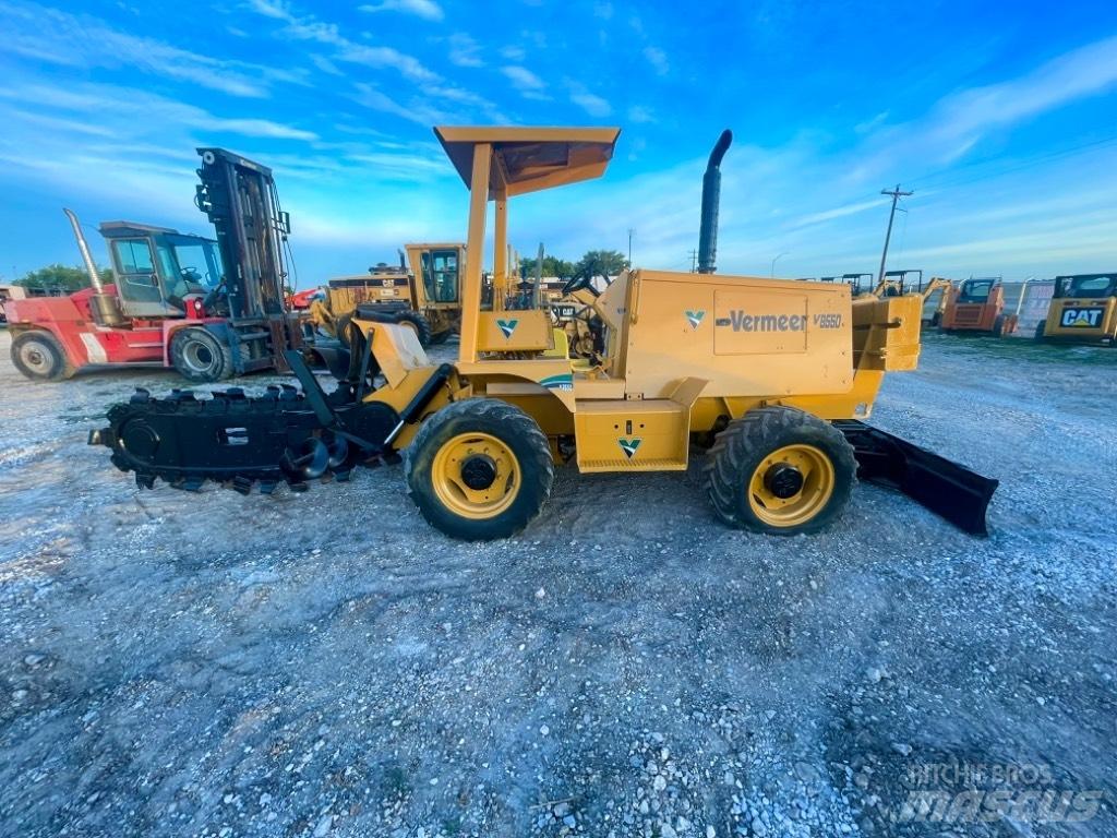 Vermeer V8550 Kanal kazma makinasi
