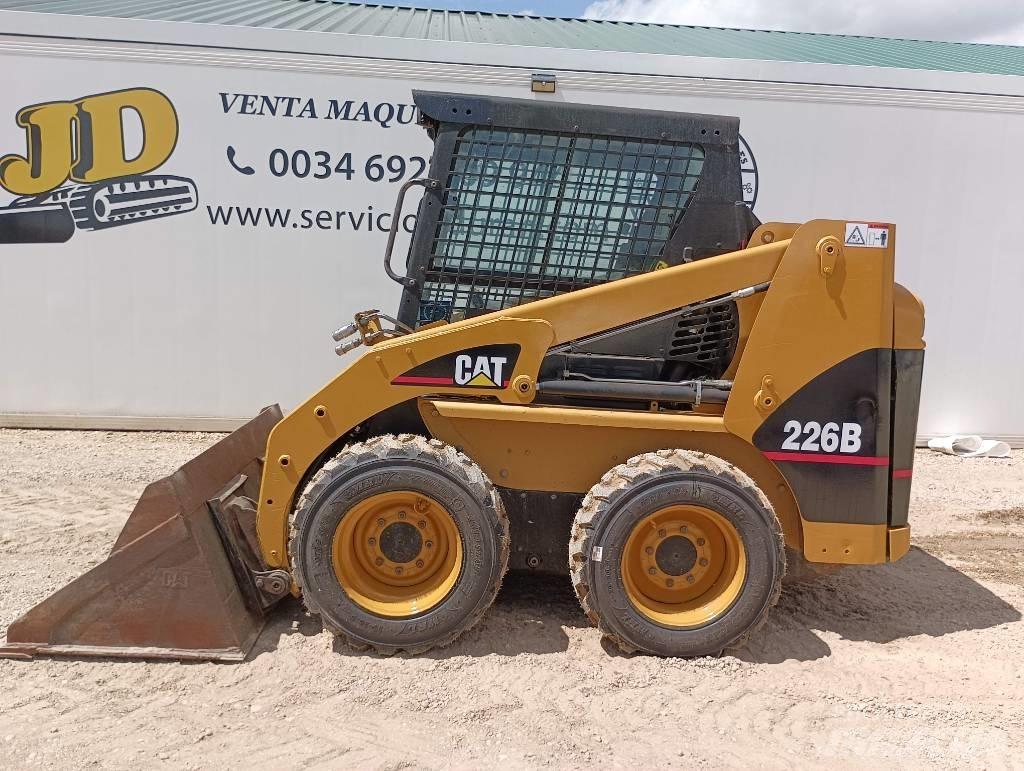 CAT 226 B Skid steer loderler