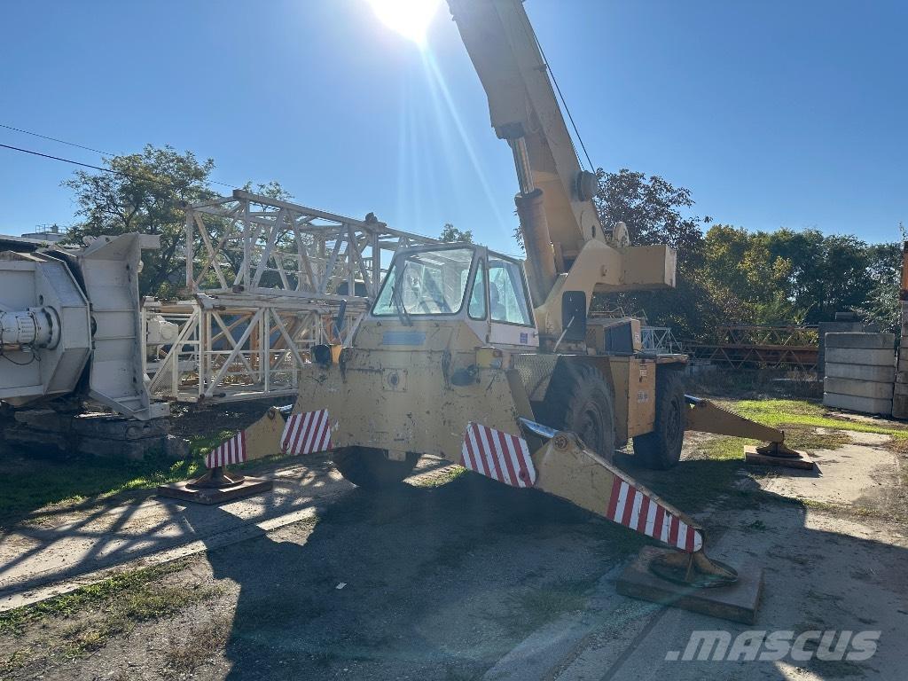 Locatelli Gril 168 F Yol-Arazi Tipi Vinçler (AT)