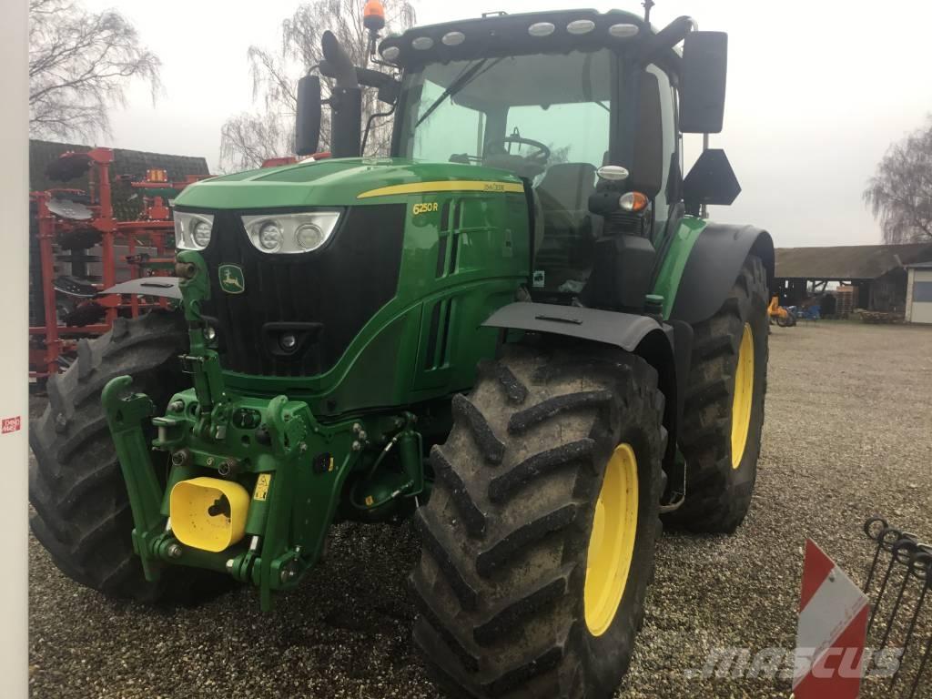 John Deere 6250R Traktörler