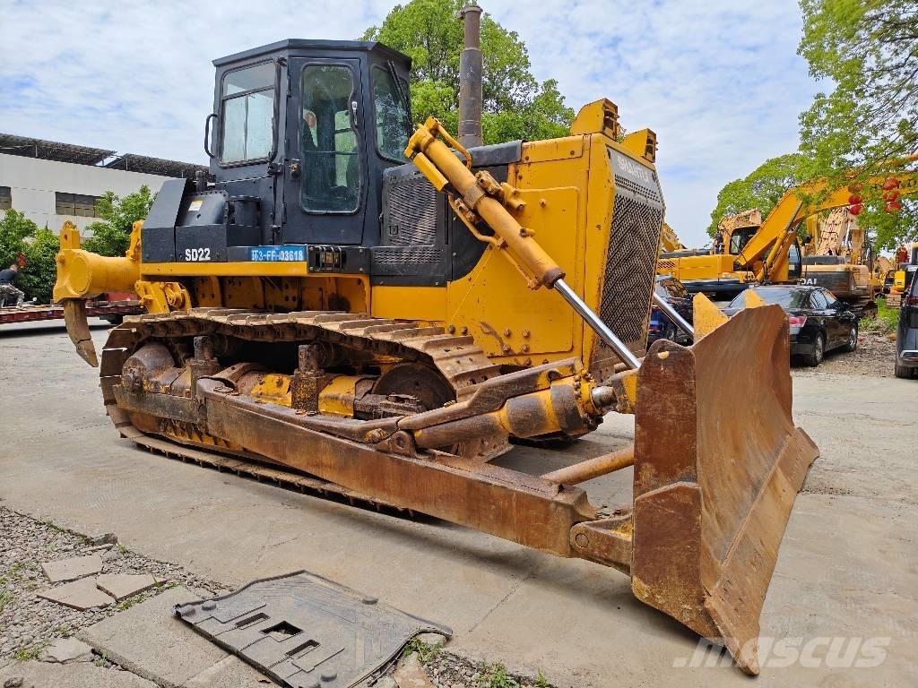 Shantui SD 22 Paletli dozerler
