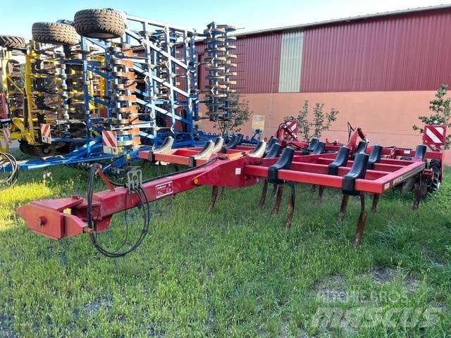 Horsch Tiger 4 AS Keski pullukları
