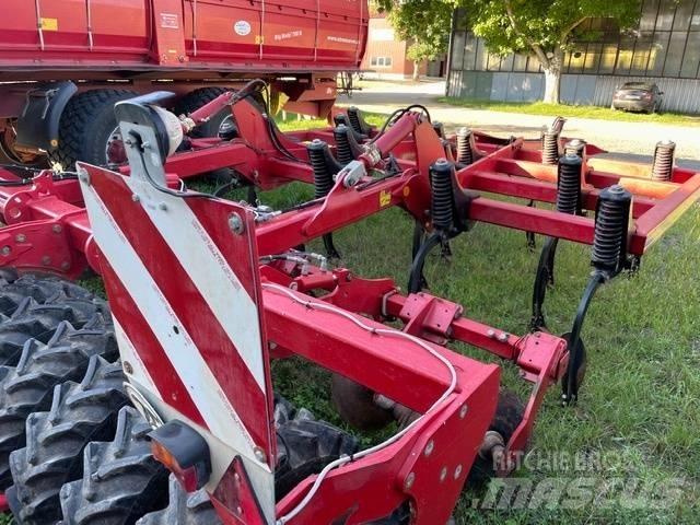 Horsch Tiger 4 AS Keski pullukları