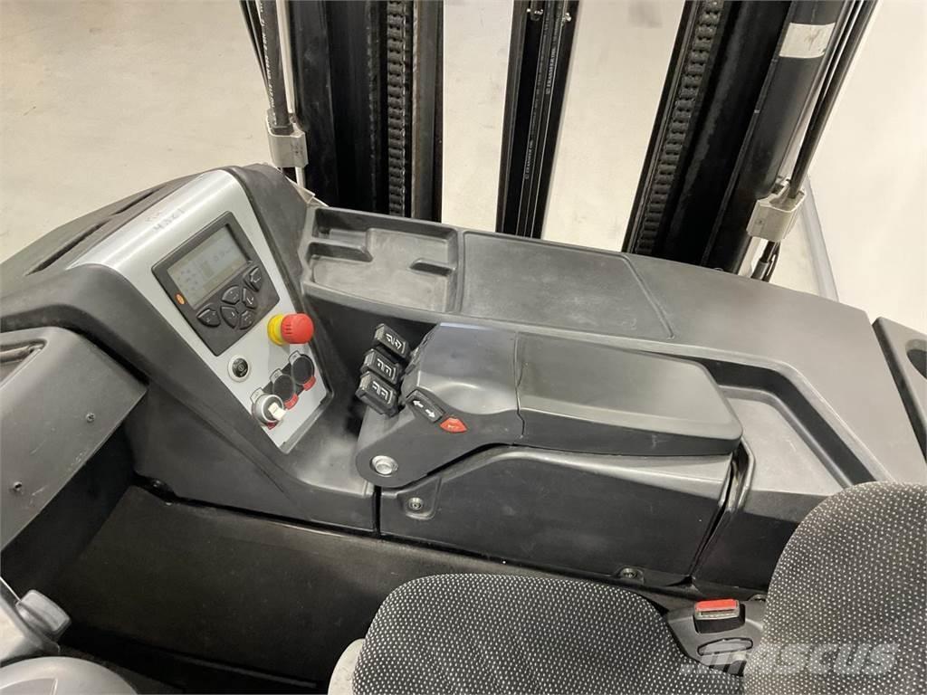 Mitsubishi RB16NH Reach truck - depo içi istif araçları