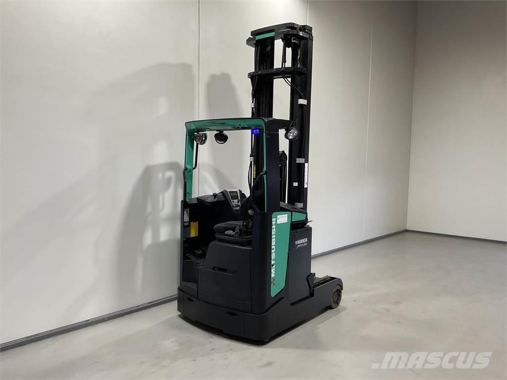 Mitsubishi RB16NH Reach truck - depo içi istif araçları