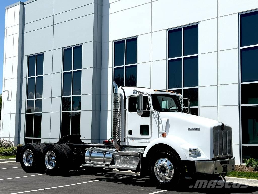 Kenworth T800 Çekiciler