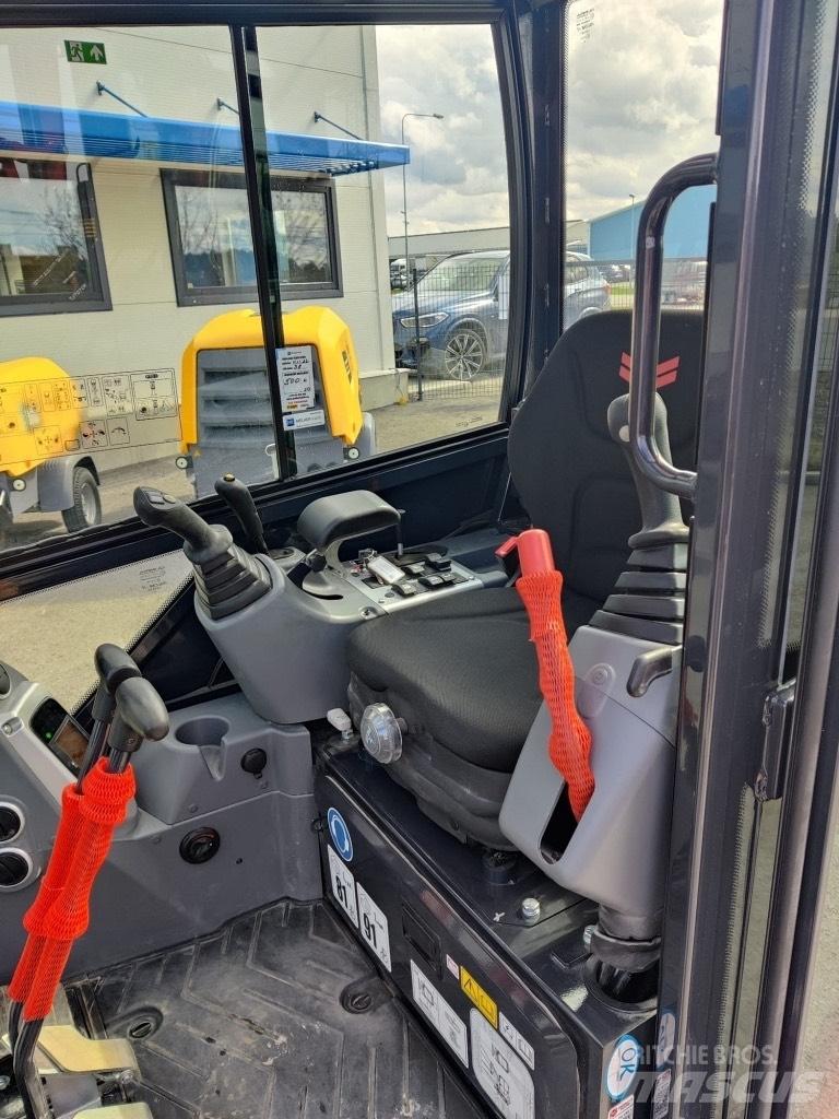Yanmar SV17-VT Mini ekskavatörler, 7 tona dek
