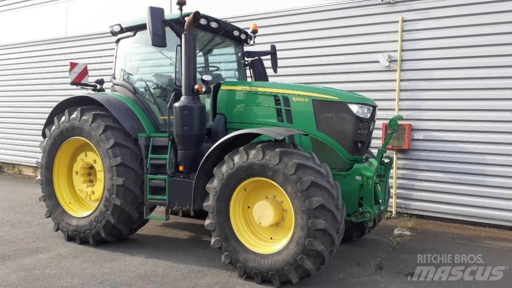 John Deere 6250 R Traktörler