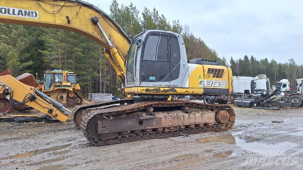 New Holland E 305 Paletli ekskavatörler