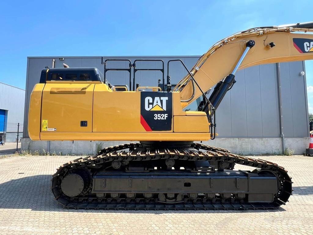 CAT 352F Paletli ekskavatörler