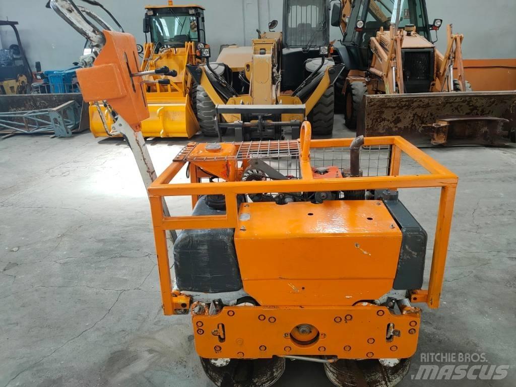 Bobcat BT 750 Çift tamburlu silindirler