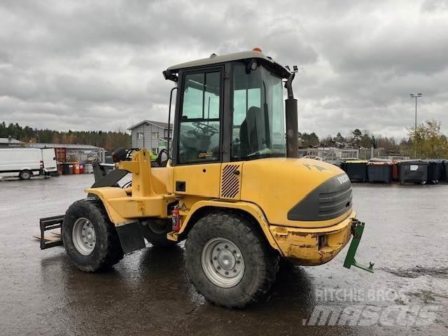 Volvo L30B-Z/S Tekerlekli yükleyiciler