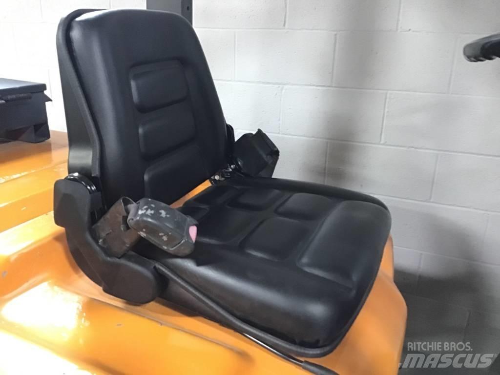 Toyota 02-5 FD 30 Diger