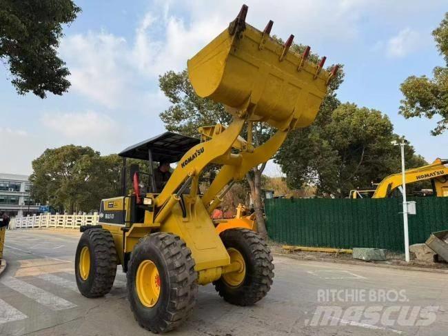 Komatsu WA 100 Tekerlekli yükleyiciler