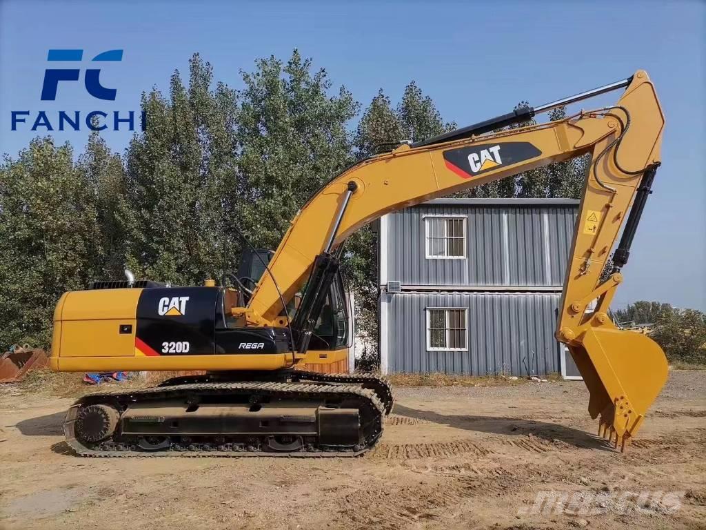 CAT 320 D Paletli ekskavatörler