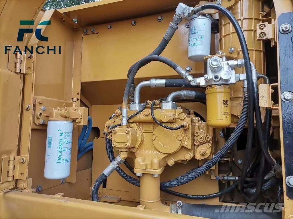 CAT 320 D Paletli ekskavatörler