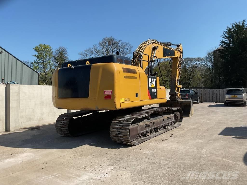 CAT 330F Paletli ekskavatörler