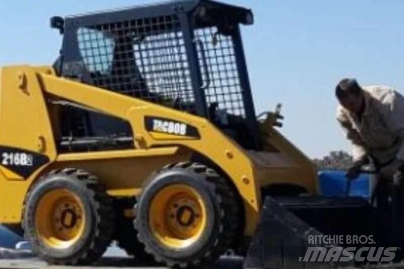 CAT Bobcat Diger kamyonlar
