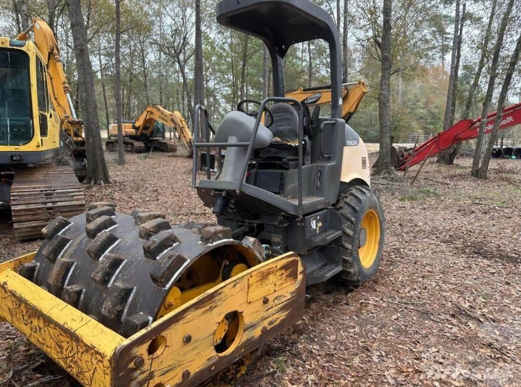 Volvo SD 45 Tek tamburlu silindirler