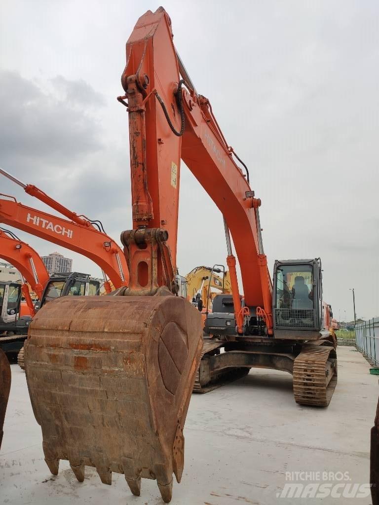 Hitachi ZX 360 Paletli ekskavatörler