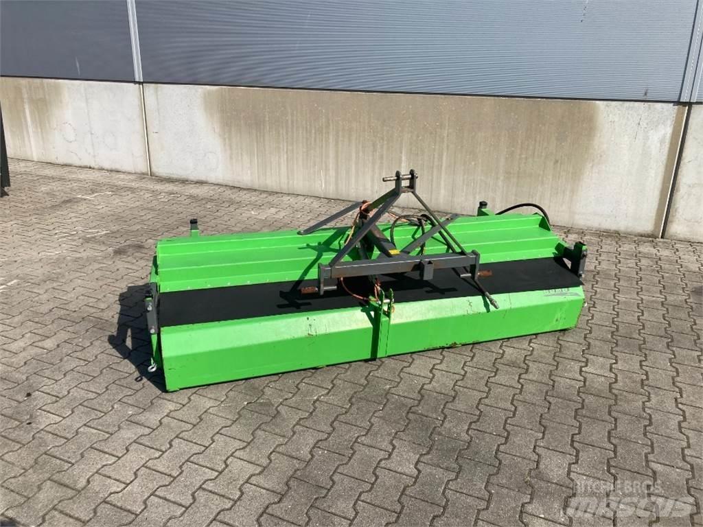 Bema 2300 AGRAR Cadde süpürücüler