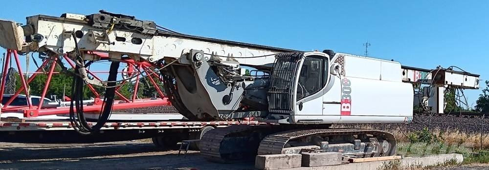 Casagrande B300XP Kazik ve ankraj makinalari