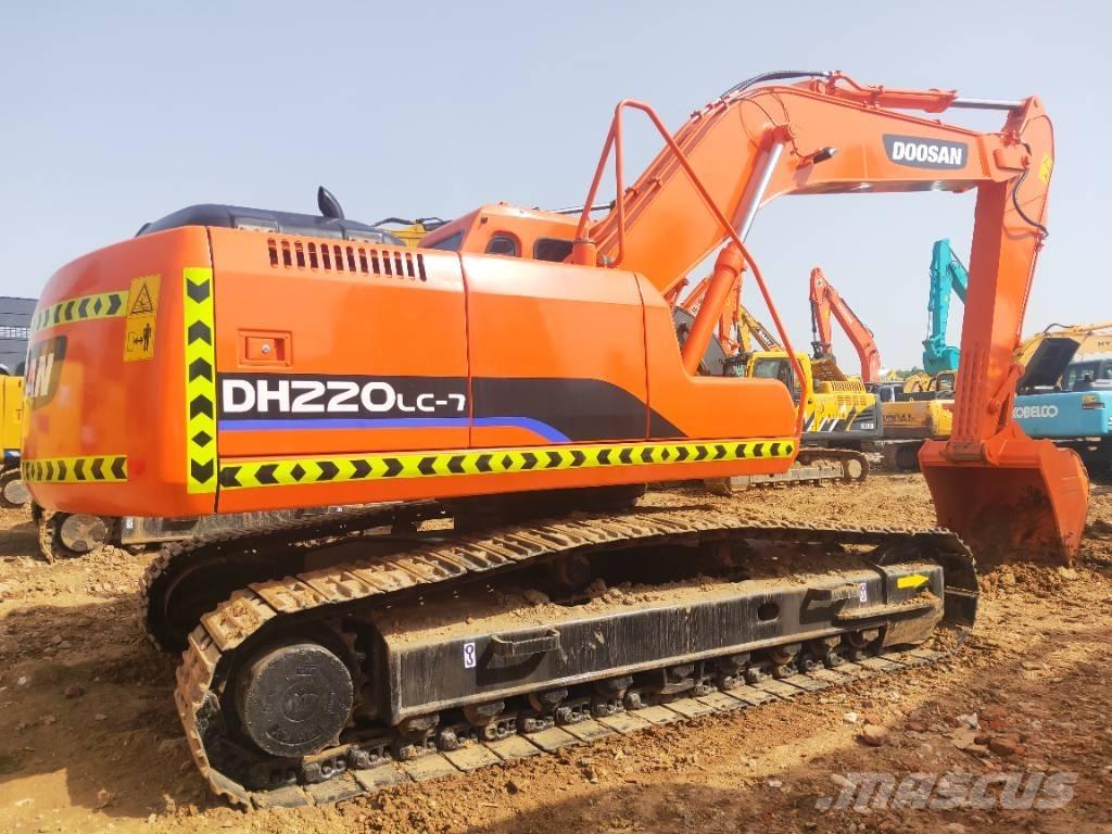 Doosan DH220LC-7 Paletli ekskavatörler