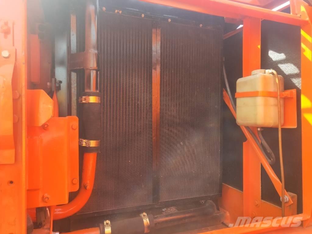 Doosan DH220LC-7 Paletli ekskavatörler