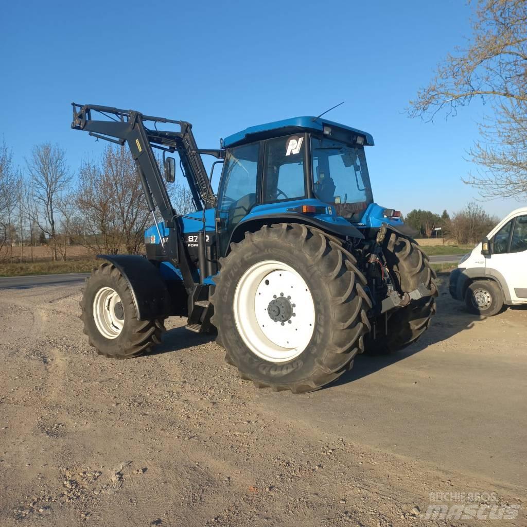 New Holland 8770 Traktörler