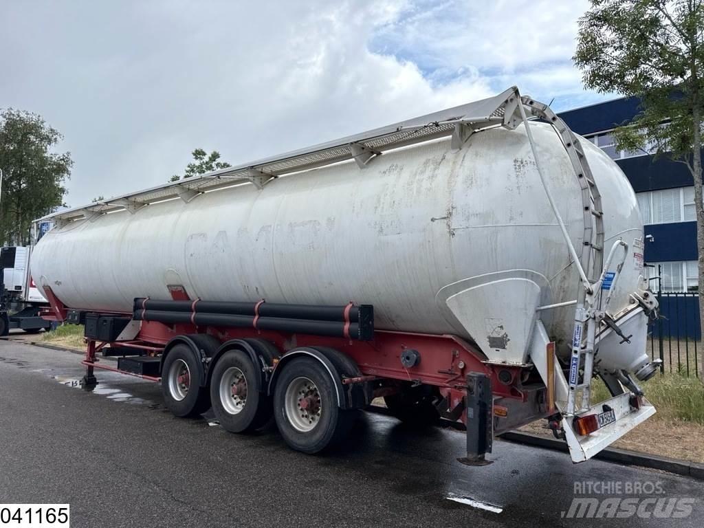 Spitzer Silo 63 m3 Tanker yari çekiciler