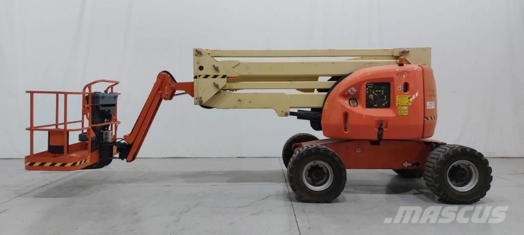 JLG 450 AJ Körüklü personel platformları