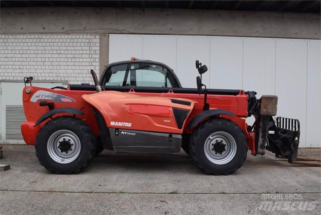 Manitou MT 1440 Teleskopik personel platformları
