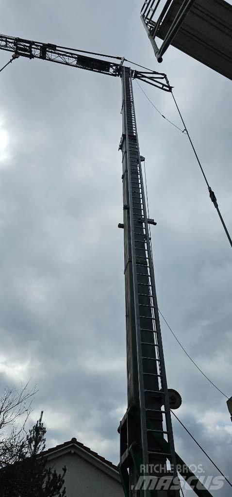 Terex Comedil CBR 32 Kule vinçler