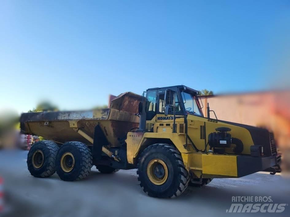 Komatsu HM 300 Belden kirma kaya kamyonu