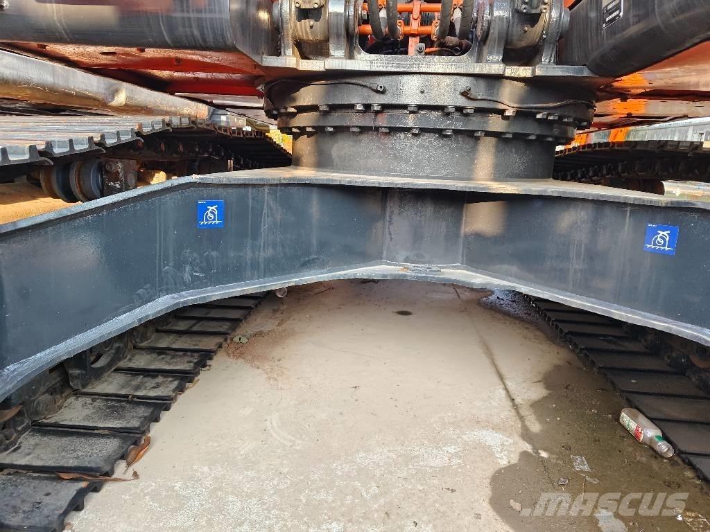 Doosan DX 225 LC-9C Paletli ekskavatörler
