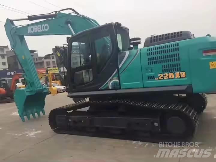 Kobelco SK220XD Paletli ekskavatörler