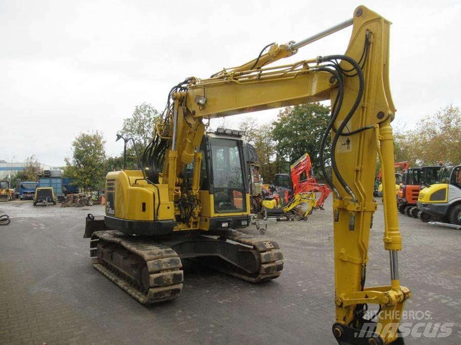 Komatsu PC138 US-8 Paletli ekskavatörler