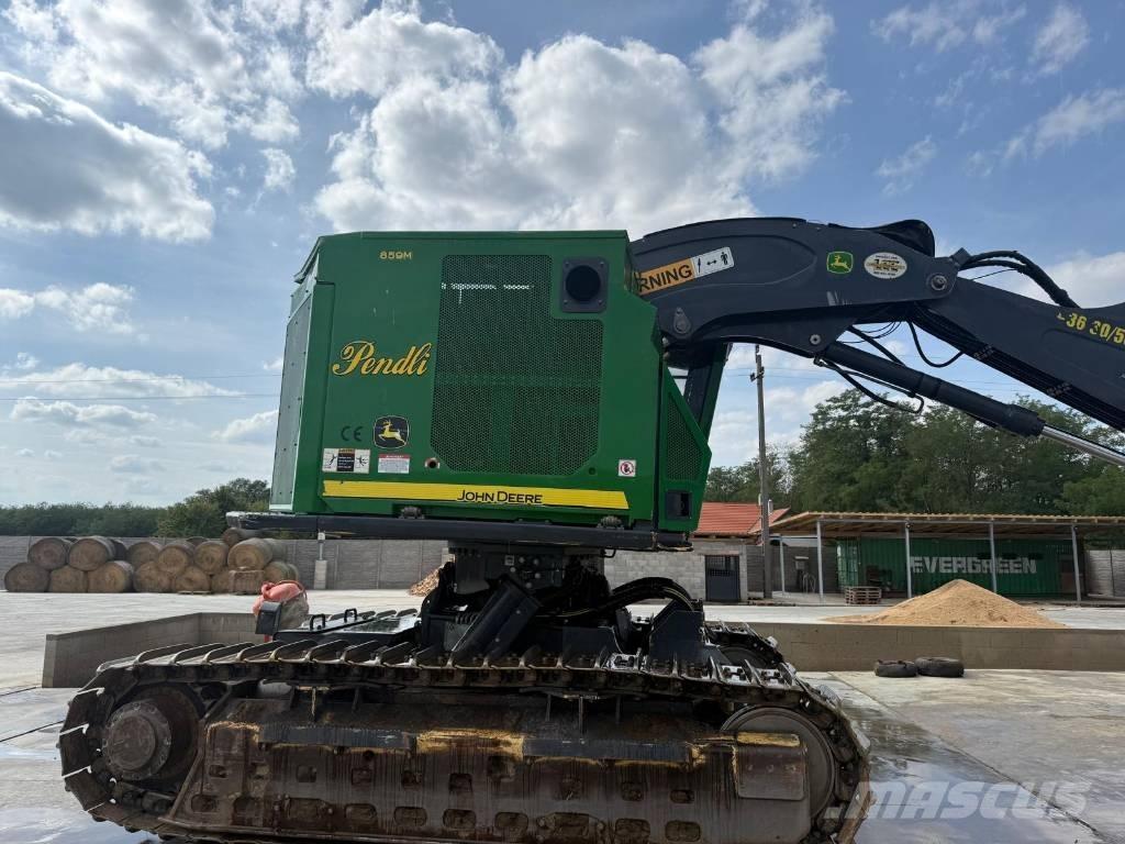 John Deere 859M Ağaç kesici istifleyiciler