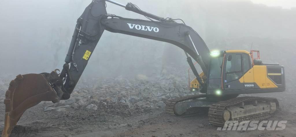 Volvo EC 300 EL Paletli ekskavatörler