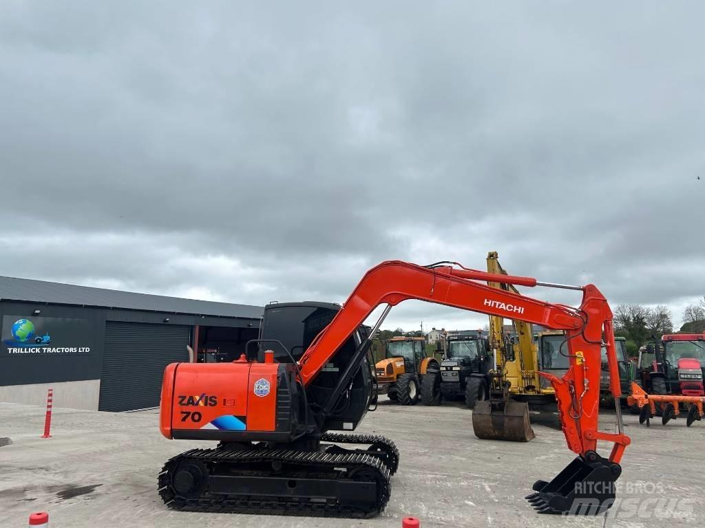 Hitachi Zaxis 70 Midi ekskavatörler 7 - 12 t