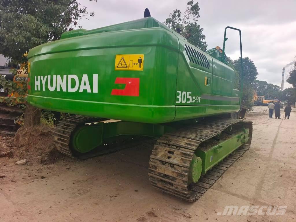 Hyundai R 305 LC-9T Paletli ekskavatörler