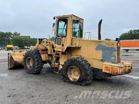 Komatsu WA 320-1 Tekerlekli yükleyiciler