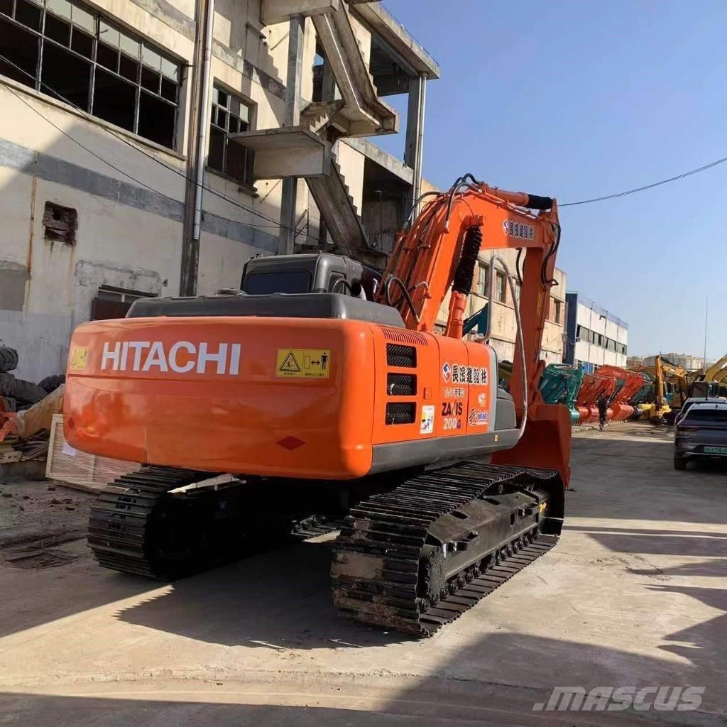 Hitachi EX 200-5 Paletli ekskavatörler