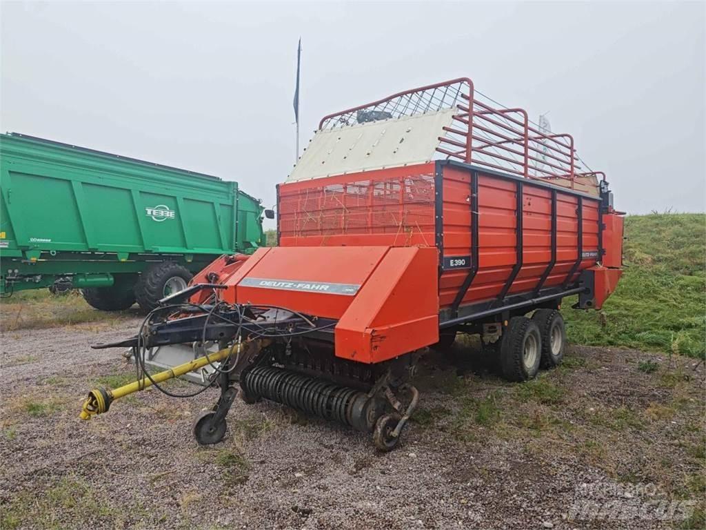 Deutz-Fahr E390 Kendi yükler römorklar