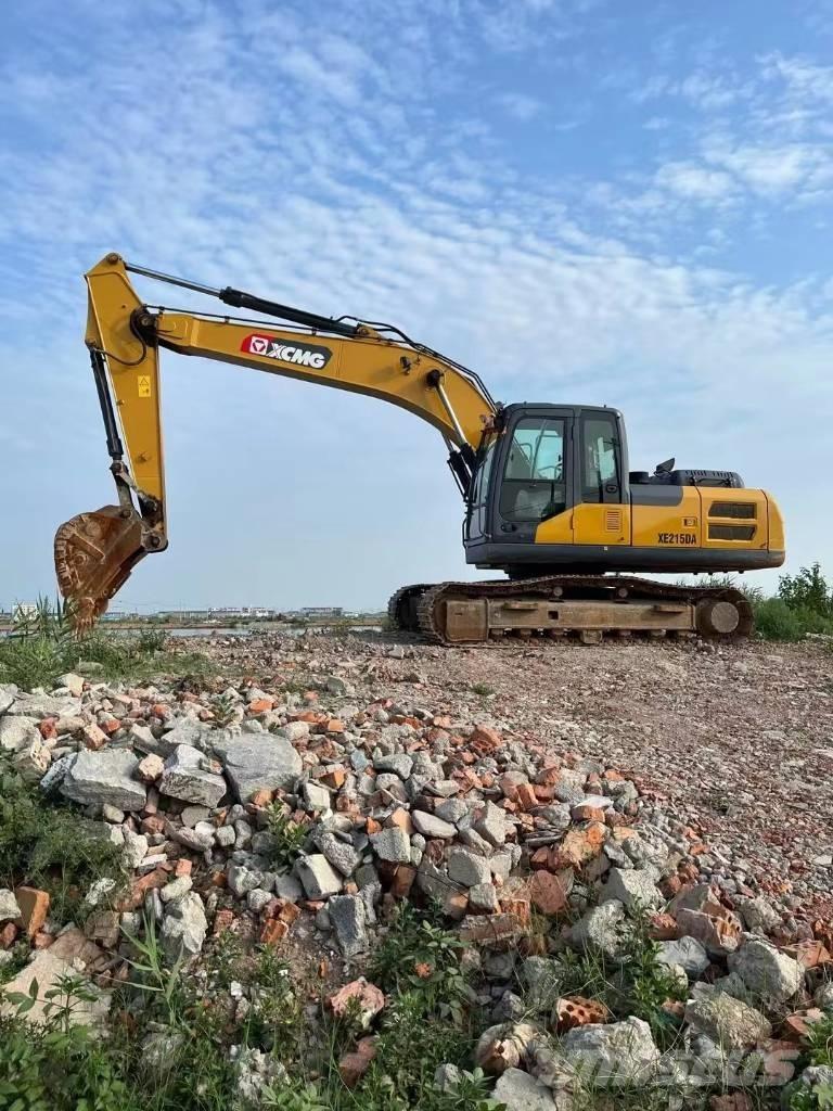 XCMG XE200DA Paletli ekskavatörler